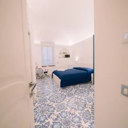 Residenza *
